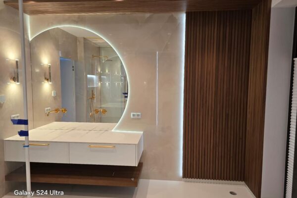 20590528-206e-4b36-bf28-4130f746d1bc