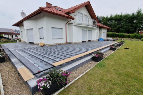 3f724c9c-2b98-4094-8440-239c841b4c22