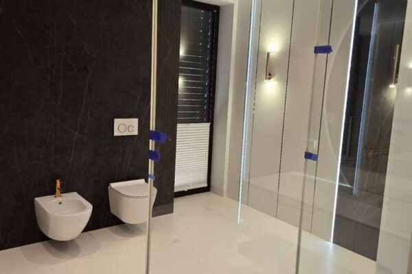 ac5301f6-1344-498a-892f-9386ef34ea95