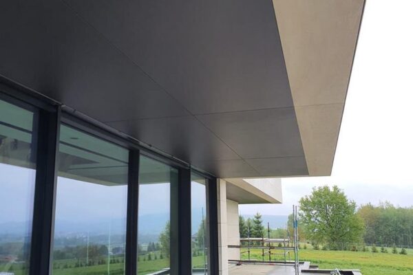 b7720635-4cbd-425d-ae45-f99c5b4b28ed