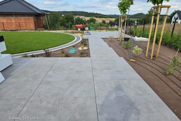 e425f4a6-5b4b-4338-82f9-254ddfdf8fe5